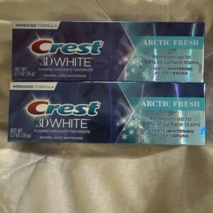 Crest 3D White Arctic Fresh Toothpaste 2.7 oz (Bundle of 2)